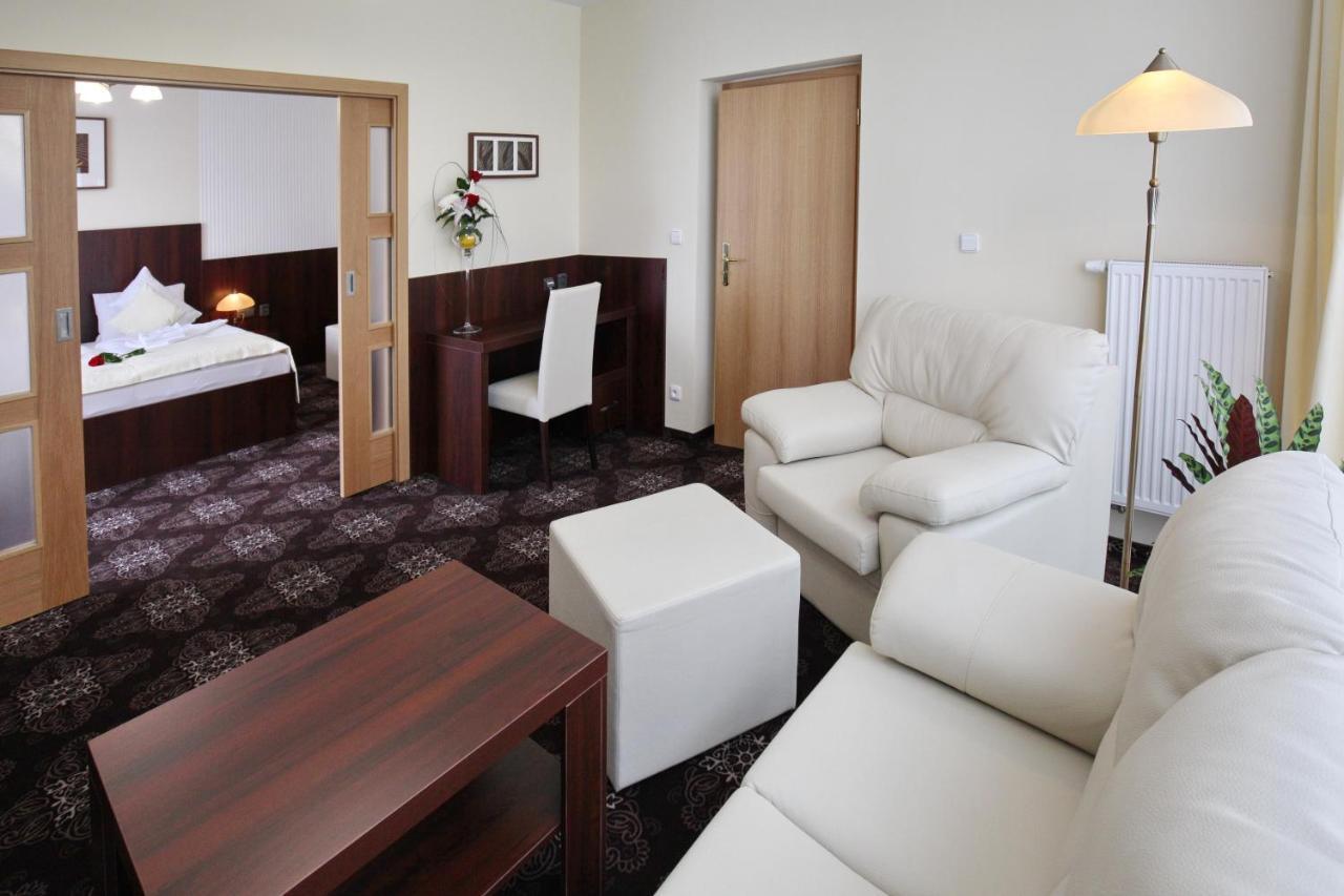 Spa Hotel Diana Франтишкови-Лазне Экстерьер фото